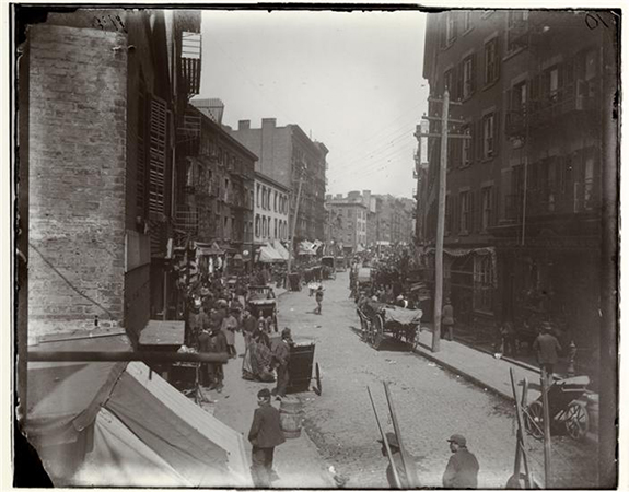 Jacob August Riis, The Mulberry Bend, c. 1890, 7 x 6 inches from How the Other Half Lives: Studies Among the Tenements of New York, Charles Scribner's Sons: New York, 1890 (The Museum of the City of New York)