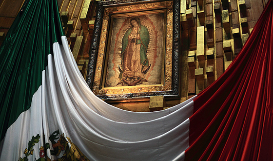 Virgin of Guadalupe, 16th century, oil and possibly tempera on maguey cactus cloth and cotton, Basilica of Guadalupe, Mexico City (photo: Esparta Palma, CC BY 2.0)