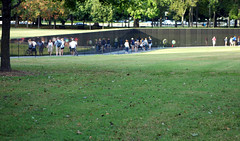 Maya Lin, Vietnam Veterans Memorial, lawn down to memorial