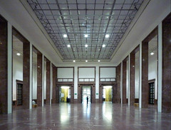 Haus der Kunst, great hall from back