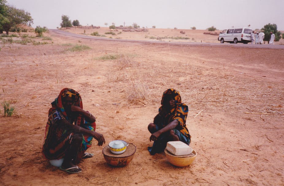 Two women sell roadside refreshments in rural Kano in 2011. Shobana Shankar, CC BY-SA