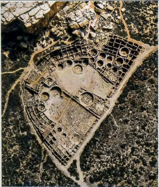 Figure 1.17: Pueblo Bonito, Chaco Canyon, New Mexico, 850-1150 C.E