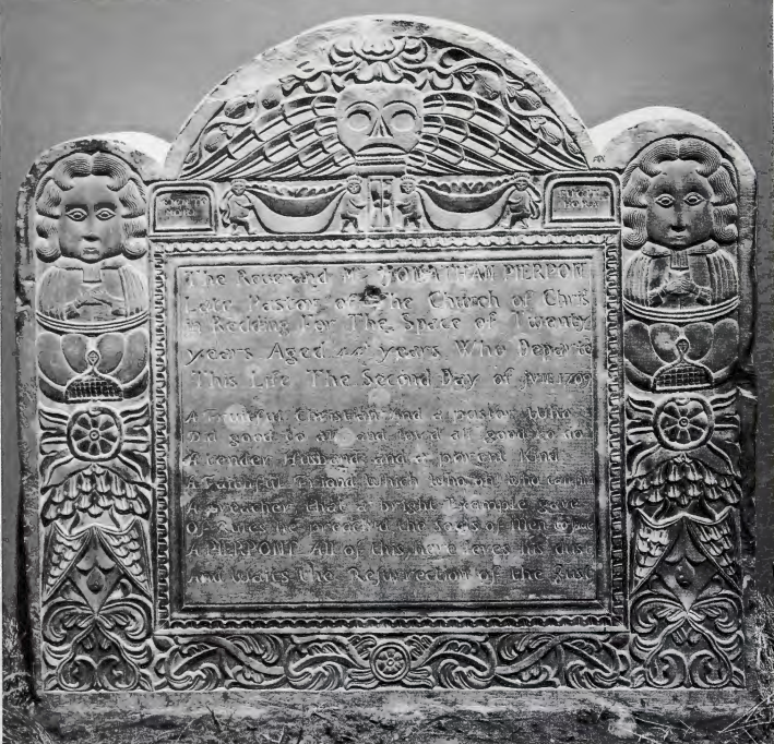 Figure 3.38: NATHANIEL LAMSON , Gravestone of Jonathan Pierpont, Wakefield, Massachusetts, 1709. Slate, 30 x 27¼ in (76.2 x 69.2 cm). American Antiquarian Society, Worcester, Massachusetts. Farber Collection.