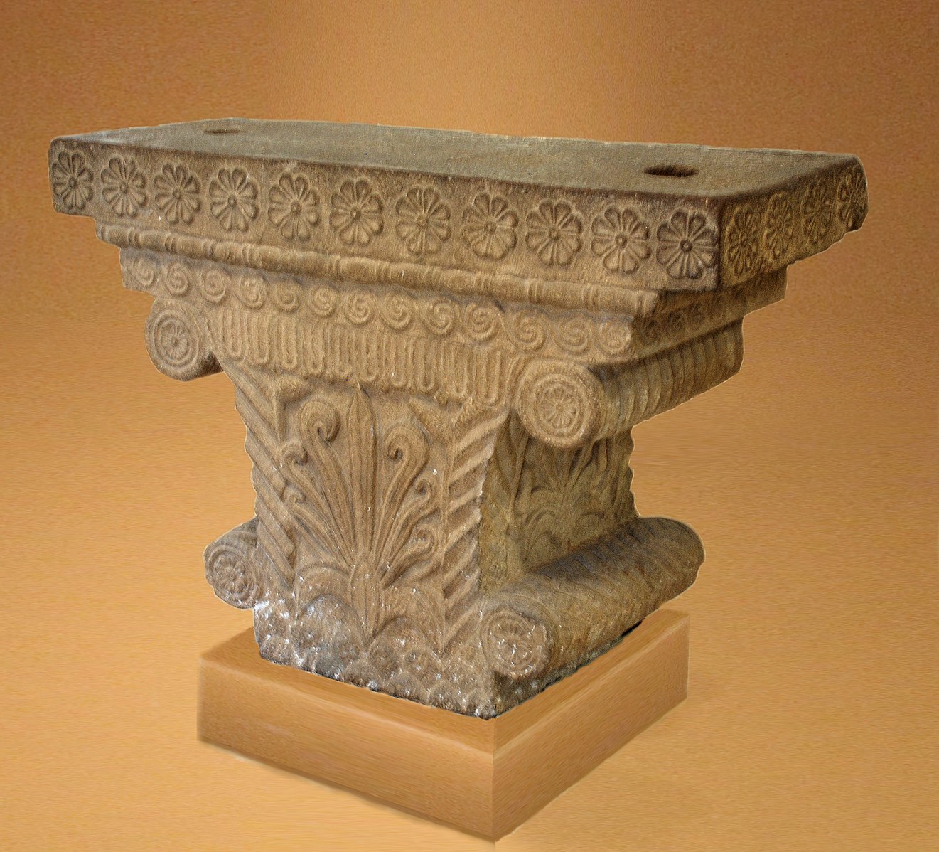 Pataliputra_capital,_Bihar_Museum,_Patna,_3rd_century_BCE.jpg
