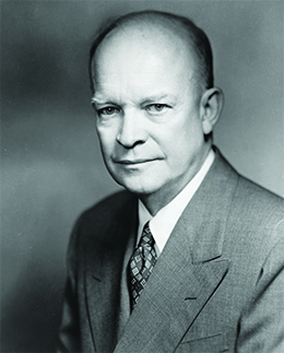 Se muestra una fotografía de Dwight D. Eisenhower.