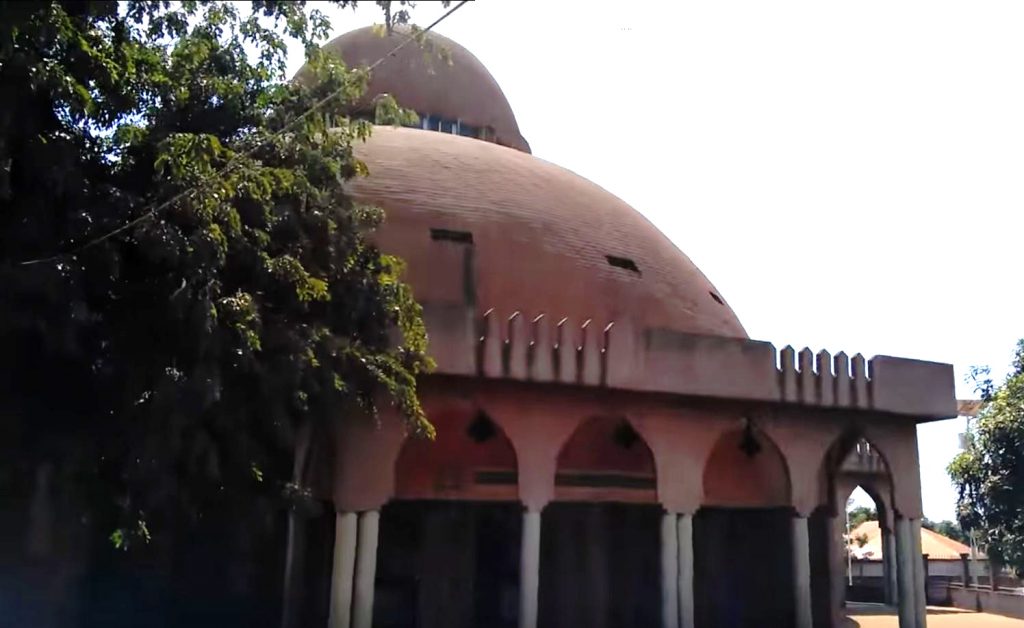 dinguiraye-mosque-now-1024x628.jpg