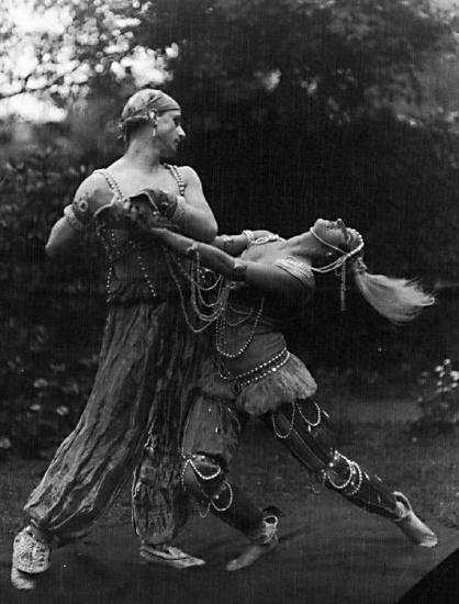 Dancers from a piece by Fokine.