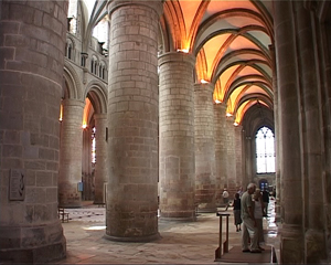 Romanesque-pillars-Gloucester.jpg