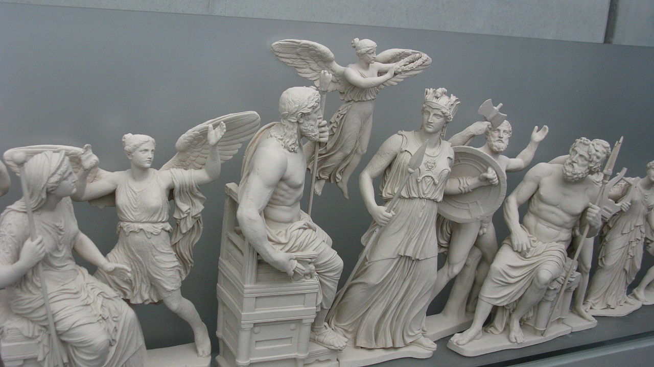 1280px-Reconstruction_of_the_east_pediment_of_the_Parthenon_2.jpg