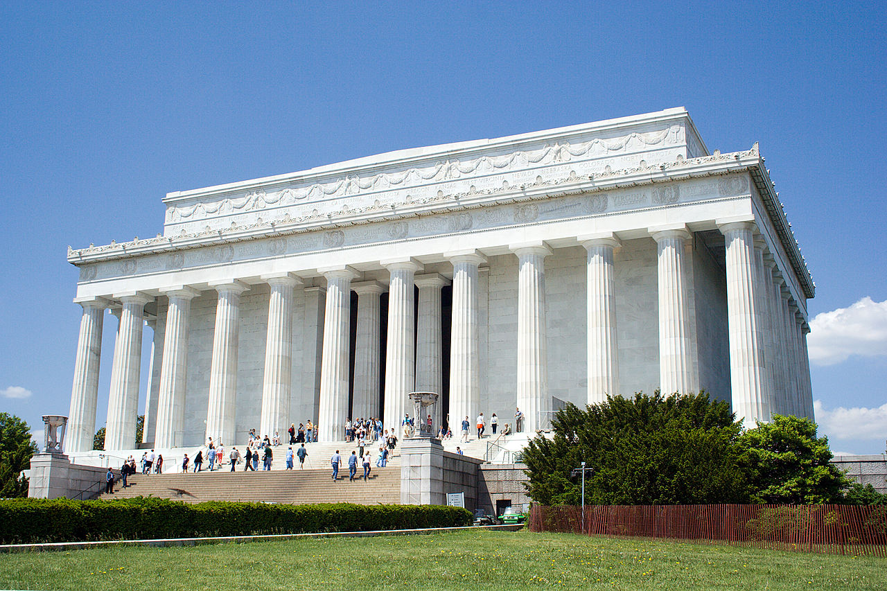 1280px-Lincoln_Memorial_Close-Up.jpg