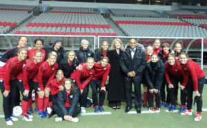 800px-U.S._Womens_Soccer_team_in_Vancouver_with_Consul_General_Anne_Callaghan-300x186.jpg