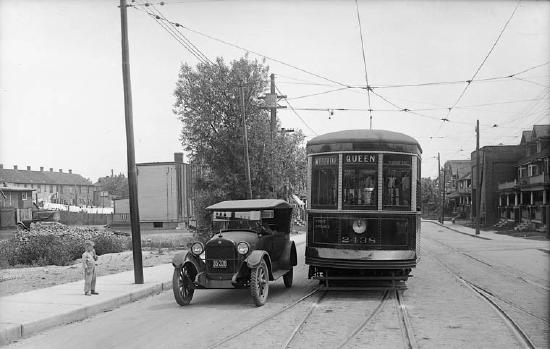 Toronto_Transit_Co._car_No._2438_Queen-Woodbine_Connaught_Ave._looking_south_from_Queen_Street.jpg