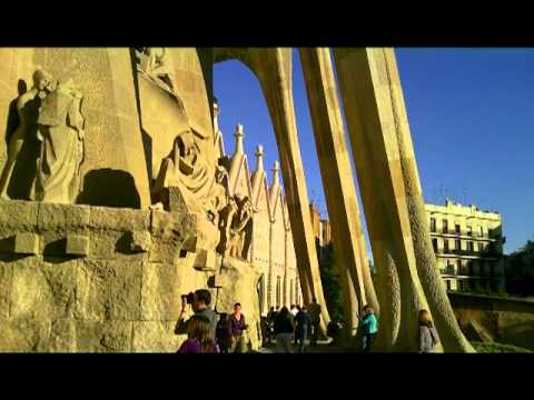 Miniatura para el elemento incrustado “Gaudí, Sagrada Familia”