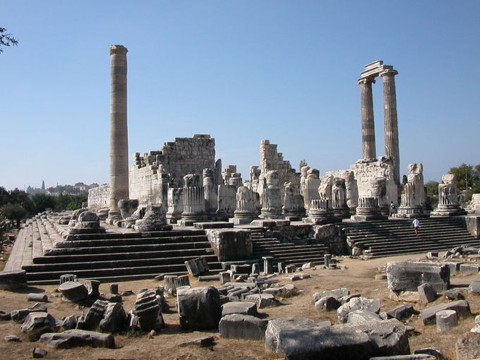 This is a photo of the ruins of the Temple of Apollo at Didyma. Begun around 313 BCE, this was both a temple and an oracle site in Didyma, Turkey.