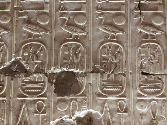 hieroglyphs_abydos_temple_sethi_1_1300-870x653.jpg