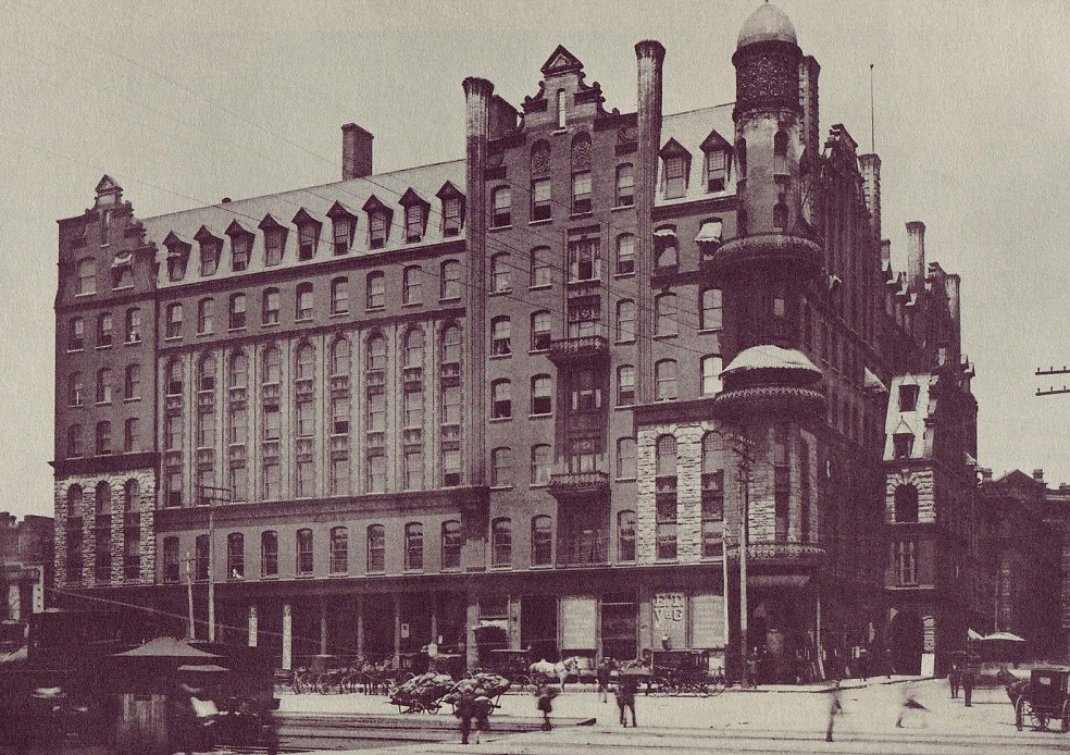 The ambitions of Atlanta, seen in the construction of grand buildings like the Kimball House Hotel, reflect the larger regional aspirations to thrive in this so-called era of the “New South.” Photograph of the second Kimball House scanned from an 1890 book. Wikimedia, http://commons.wikimedia.org/wiki/File:Kimball-house-1890.JPG.