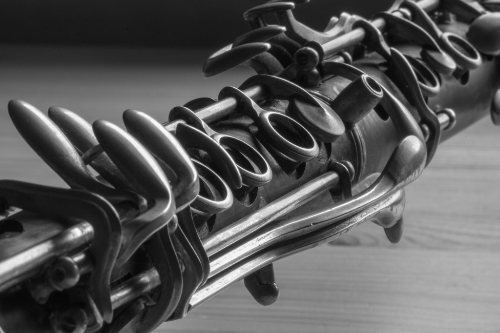 Black-and-white closeup of a clarinet