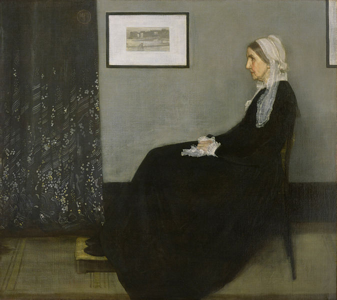 Imagen de un cuadro en el que una anciana vestida oscura y cubierta de cabeza, con las manos sosteniendo un pañuelo de encaje, está sentada en una silla en lo que parece ser un salón o una sala de estar.