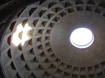 Cúpula del Panteón con óculo, Roma. 126 CE.