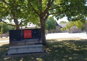 Johannes-Gutenberg-Universitat-Mainz-300x212.jpg