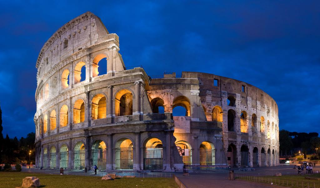 Archivo:Coliseo en Roma, Italia - Abril 2007.jpg - Wikipedia
