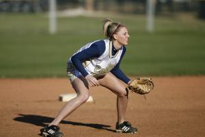softball player with ponytail