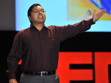 Thumbnail for the embedded element "Devdutt Pattanaik: East vs. West -- the myths that mystify"