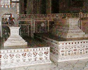Cenotafios en el Taj Mahal