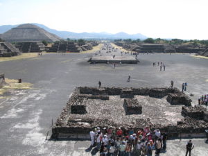 013_Teotihuacan_16-300x225.jpg