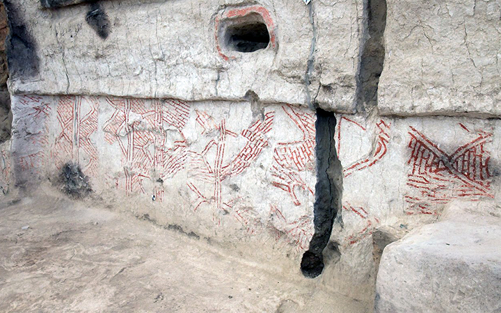 Pintura mural neolítica en el edificio 80, Çatalhöyük (foto: Çatalhöyük, CC: BY-NC-SA 2.0)