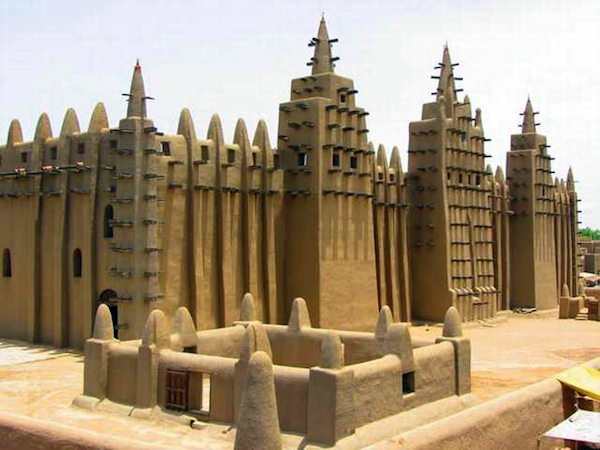 Fachada (detalle), Gran Mezquita de Djenné, Mali, 1907 (foto: lhhais, CC BY-NC 2.0)