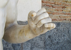Polykleitos, Doryphoros, detail with left hand