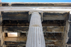 Columna del porche norte, el Erecteion