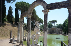 Canopus, view to Serapeum