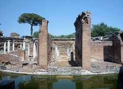 “Teatro Marítimo”, Villa Adriana, vista axial a través de la isla