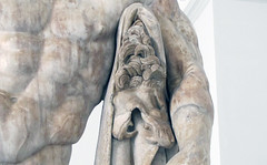 Lisippos, Hércules Farnese con piel de león